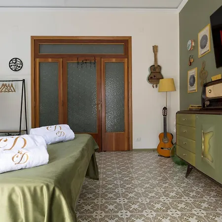 Appartement Casa Derosa In Centro Sorrente
