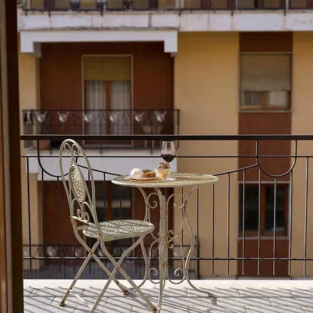 Appartement Casa Derosa In Centro Sorrente