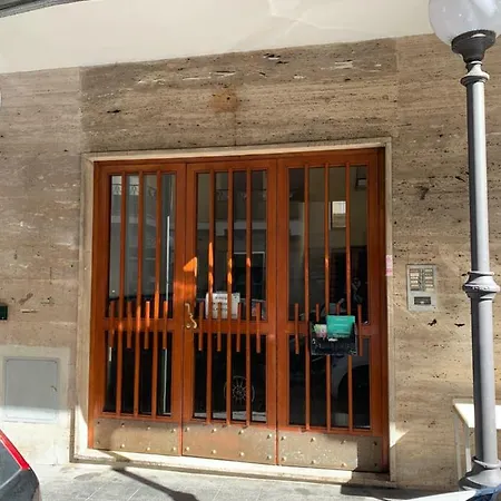 Casa Derosa In Centro 소렌토