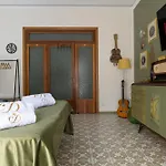 Apartment Casa Derosa In Centro Sorrent